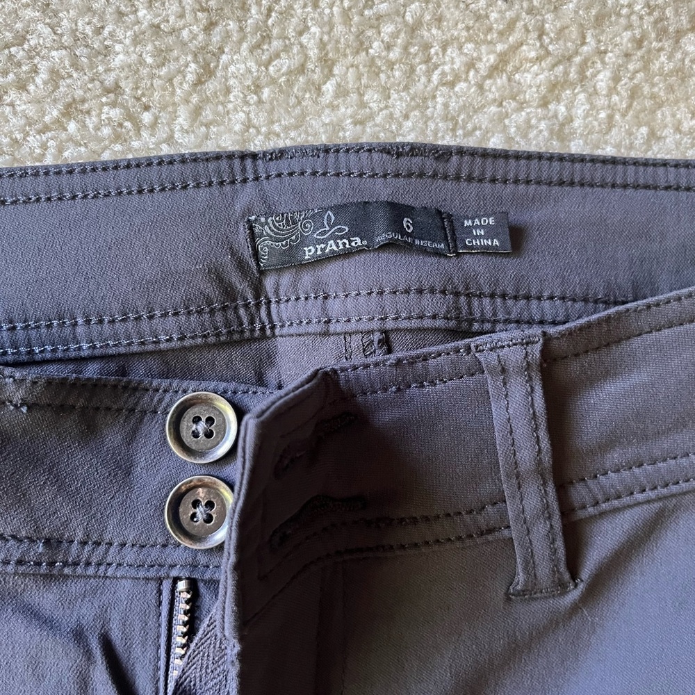Like new prana hiking pants